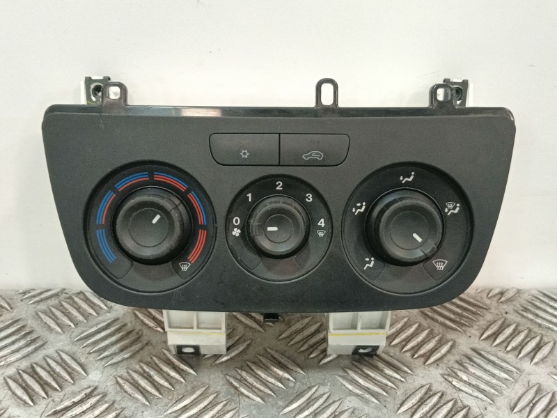 Recambio de mando climatizador para fiat doblo cargo (263_) 1.3 d multijet referencia OEM IAM 735605075  