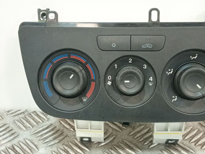 Recambio de mando climatizador para fiat doblo cargo (263_) 1.3 d multijet referencia OEM IAM 735605075  