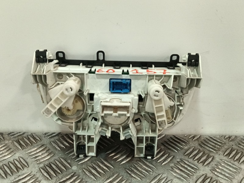 Recambio de mando climatizador para fiat doblo cargo (263_) 1.3 d multijet referencia OEM IAM 735605075  