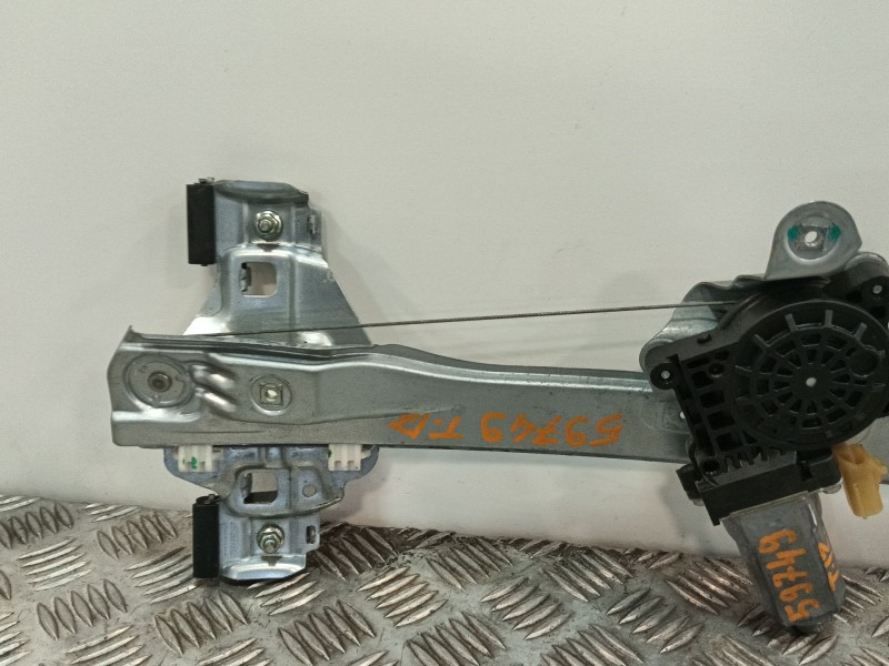 Recambio de elevalunas trasero izquierdo para chevrolet cruze hatchback (j305) 1.7 d referencia OEM IAM 95999489  