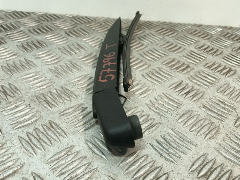 Recambio de brazo limpia trasero para renault clio iv referencia OEM IAM   