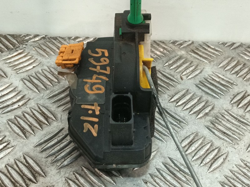 Recambio de cerradura puerta trasera izquierda para chevrolet cruze hatchback (j305) 1.7 d referencia OEM IAM 3023881LH1  