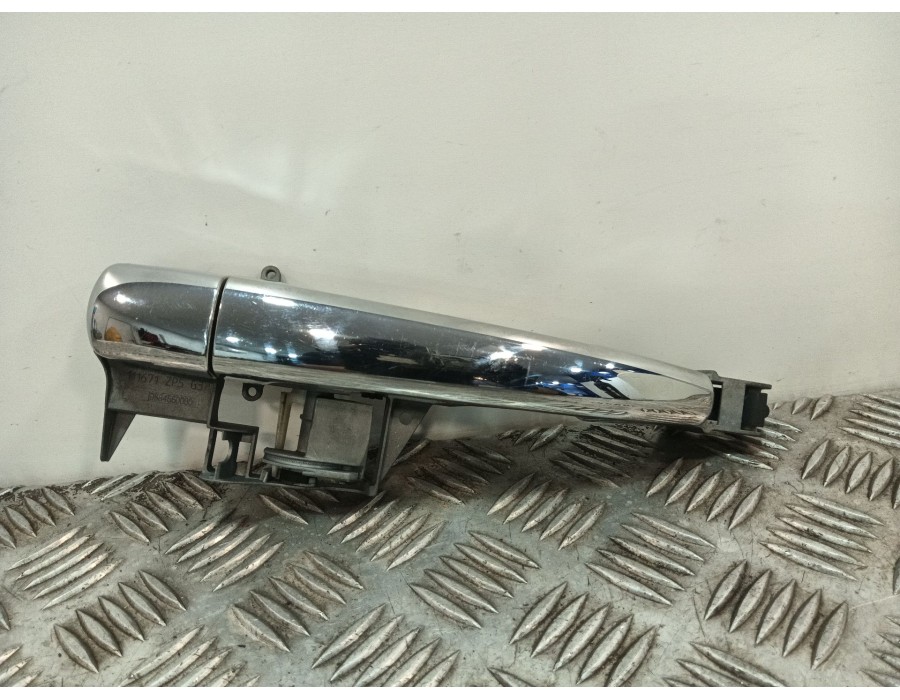 Recambio de maneta exterior trasera izquierda para citroën c3 1.2 12v vti referencia OEM IAM 9684560080  