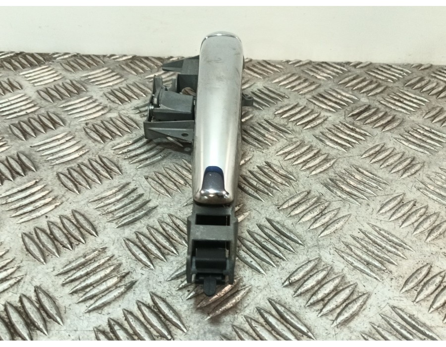 Recambio de maneta exterior trasera izquierda para citroën c3 1.2 12v vti referencia OEM IAM 9684560080  