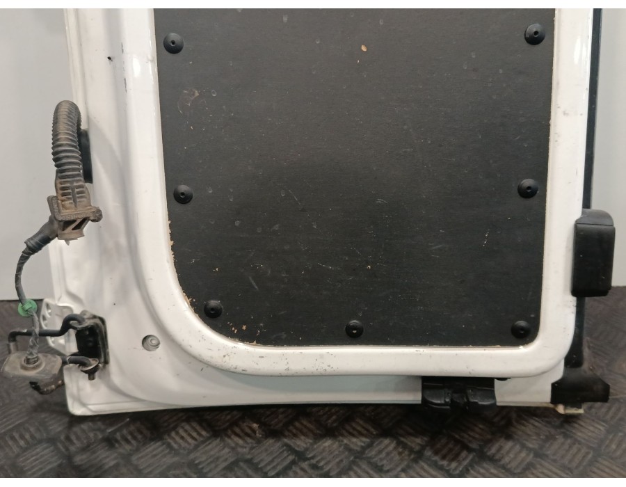 Recambio de puerta trasera carga derecha para volkswagen caddy iv monospace (sab, saj) 2.0 tdi referencia OEM IAM   