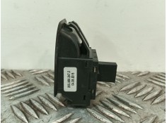 Recambio de mando elevalunas delantero izquierdo para volkswagen caddy iv monospace (sab, saj) 2.0 tdi referencia OEM IAM 2K5868 2