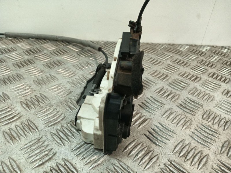 Recambio de cerradura puerta trasera izquierda para seat leon (5f1) 1.4 tsi referencia OEM IAM 5K4839015Q  