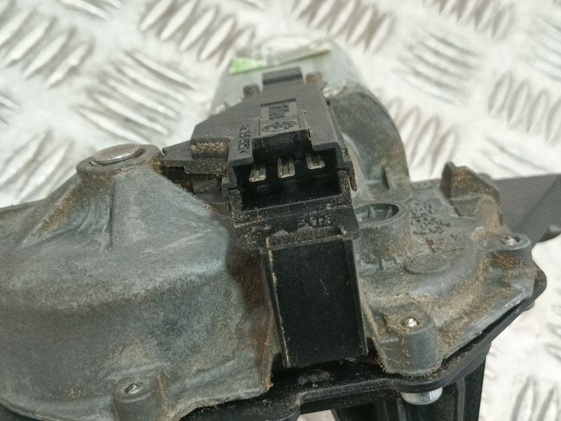 Recambio de motor limpia trasero para opel insignia berlina 2.0 cdti cat referencia OEM IAM W000008916 13269910 
