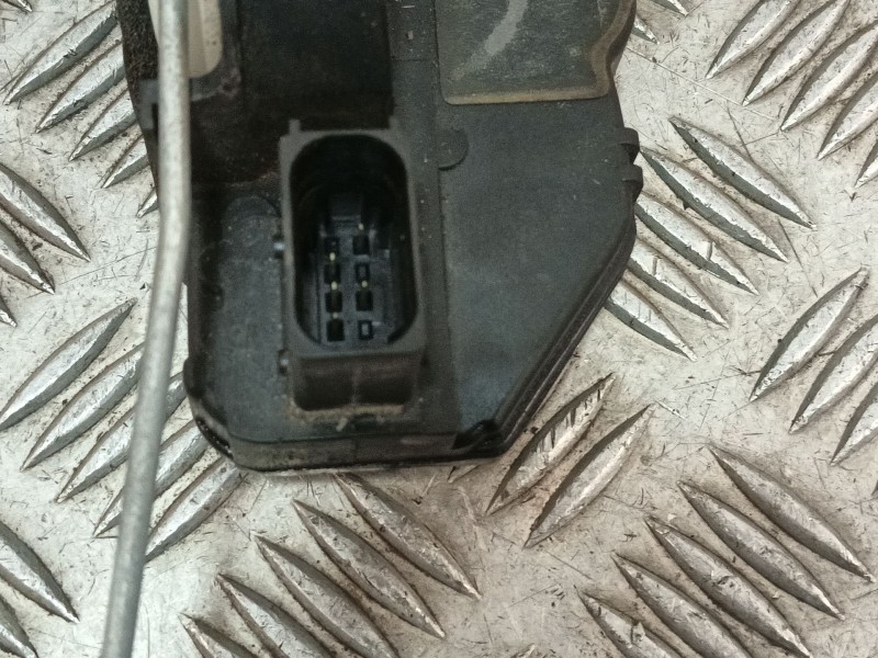 Recambio de cerradura puerta trasera derecha para chevrolet cruze hatchback (j305) 1.7 d referencia OEM IAM 3023880RH2  