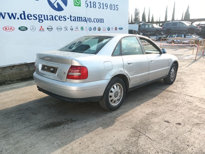 audi a4 b5 (8d2) del año 2000