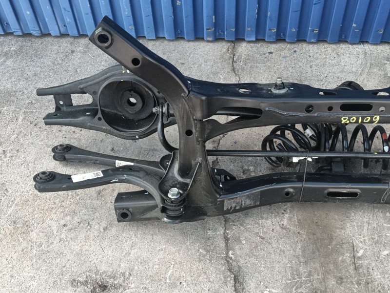 Recambio de puente trasero para kia xceed (cd) 1.6 gdi hybrid referencia OEM IAM 55410G4AA0  