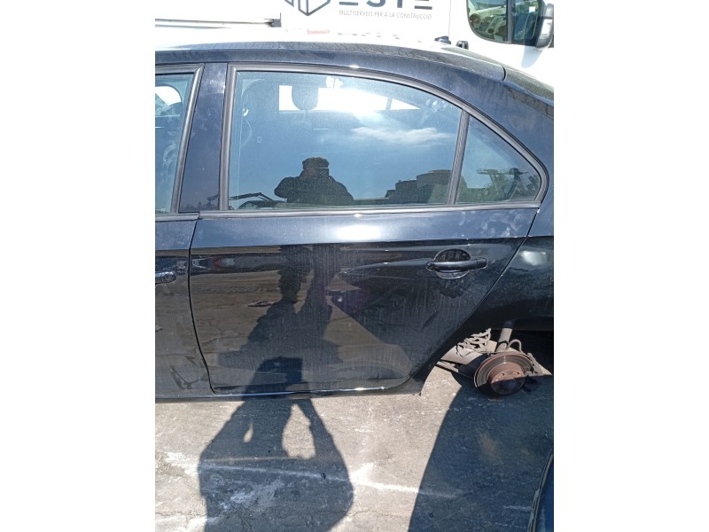 Recambio de puerta trasera izquierda para seat toledo iv (kg3) 1.6 tdi referencia OEM IAM 5JA833055B  