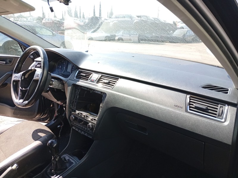 Recambio de salpicadero para seat toledo iv (kg3) 1.6 tdi referencia OEM IAM 6JB857009A9B9  