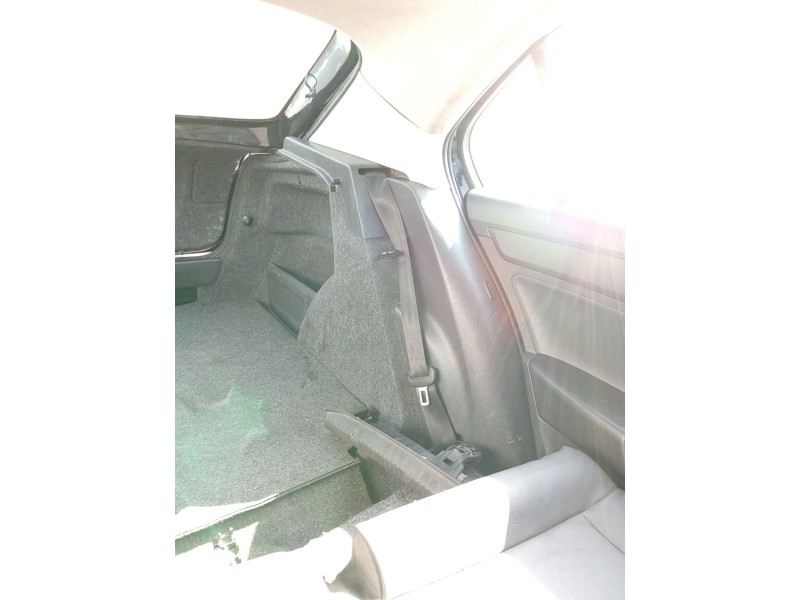 Recambio de cinturon seguridad trasero izquierdo para seat toledo iv (kg3) 1.6 tdi referencia OEM IAM 5JH857447CRAA  