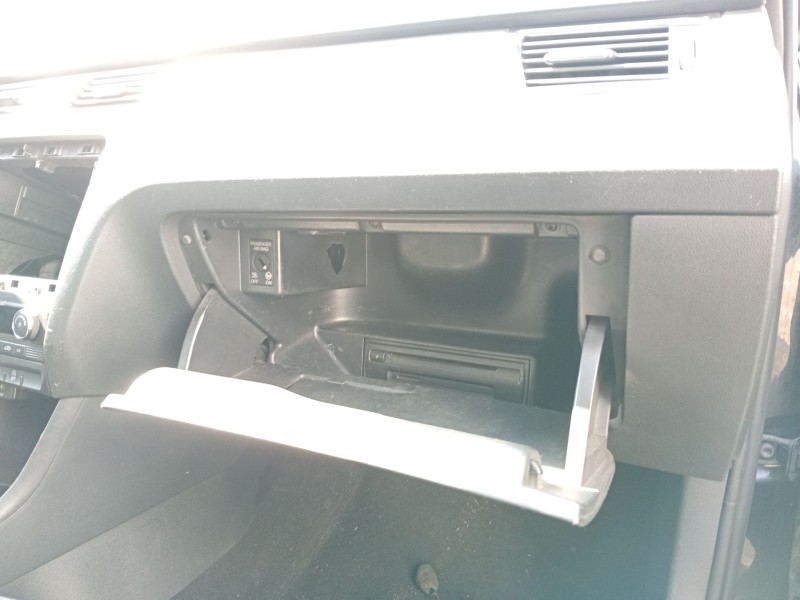 Recambio de guantera para seat toledo iv (kg3) 1.6 tdi referencia OEM IAM 5JB857097G9B9  