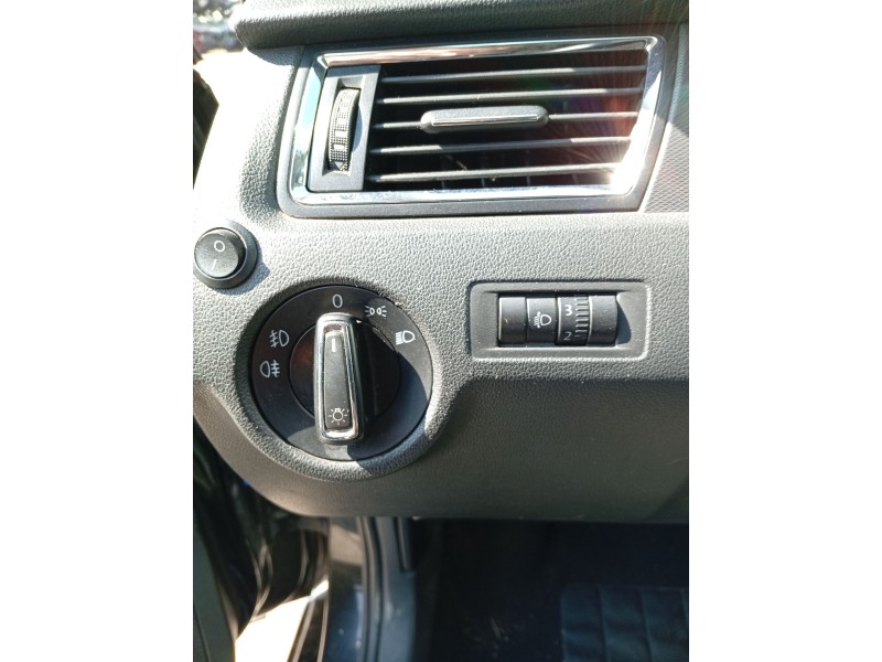 Recambio de mando luces para seat toledo iv (kg3) 1.6 tdi referencia OEM IAM   