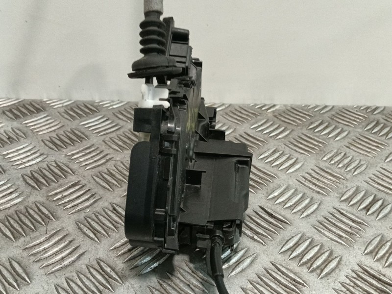 Recambio de cerradura puerta delantera izquierda para skoda fabia iii (nj3) 1.0 tsi referencia OEM IAM 5TB837015A  
