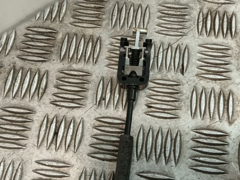 Recambio de cerradura puerta delantera izquierda para skoda fabia iii (nj3) 1.0 tsi referencia OEM IAM 5TB837015A  