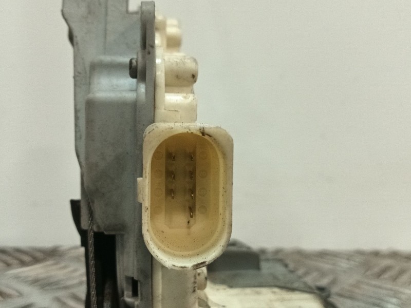 Recambio de cerradura puerta trasera izquierda para volkswagen passat b7 variant (365) 2.0 tdi referencia OEM IAM 3C4839015A  