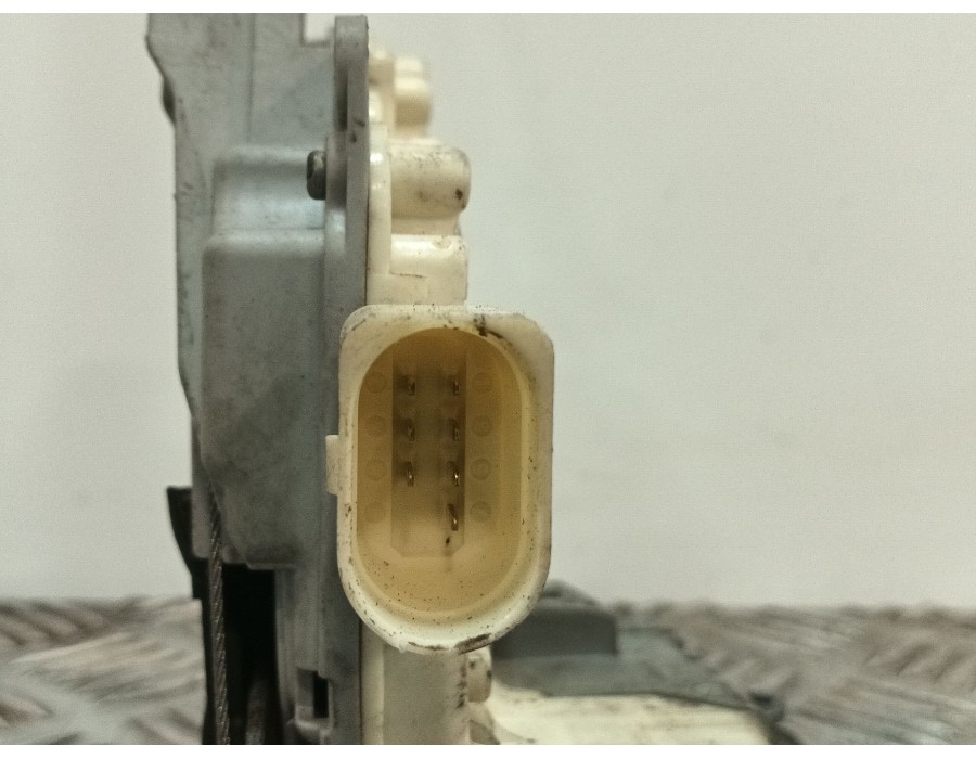 Recambio de cerradura puerta trasera izquierda para volkswagen passat b7 variant (365) 2.0 tdi referencia OEM IAM 3C4839015A  