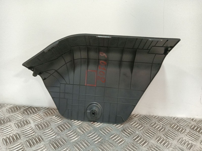Recambio de moldura para kia xceed (cd) 1.6 gdi hybrid referencia OEM IAM 85742CR700  