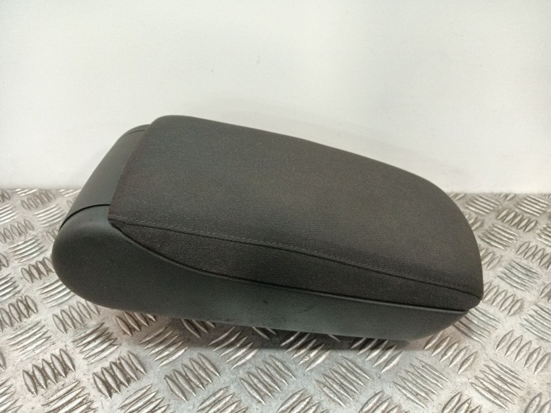 Recambio de apoyabrazos central para audi a6 berlina (4f2) referencia OEM IAM   