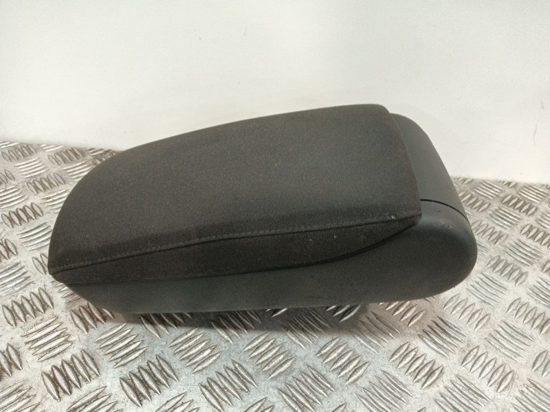 Recambio de apoyabrazos central para audi a6 berlina (4f2) referencia OEM IAM   