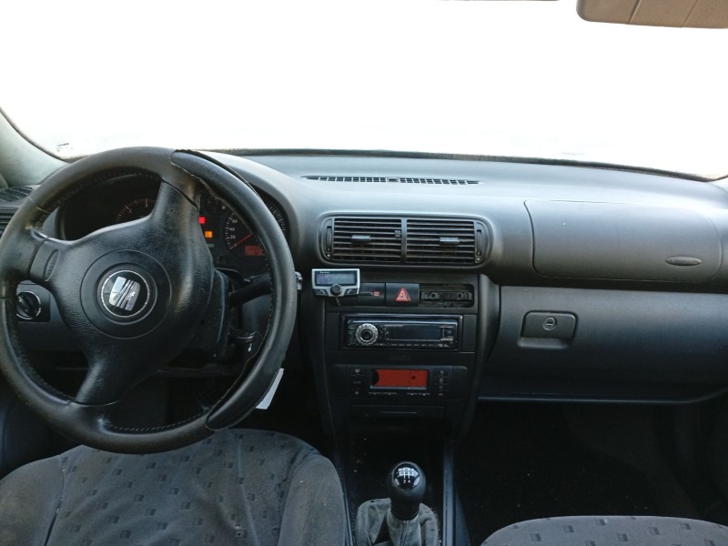 seat toledo ii (1m2) del año 1999