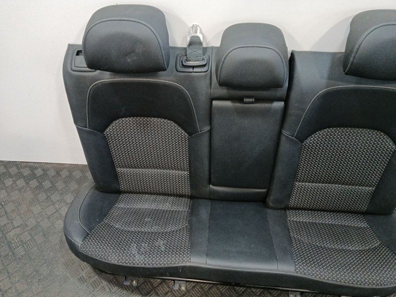 Recambio de asientos traseros para kia xceed (cd) 1.6 gdi hybrid referencia OEM IAM   