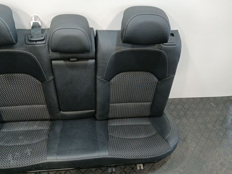 Recambio de asientos traseros para kia xceed (cd) 1.6 gdi hybrid referencia OEM IAM   