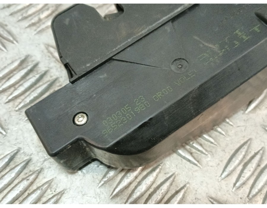 Recambio de cerradura maletero / porton para citroën c4 i (lc_) 1.6 16v referencia OEM IAM 9652301980  
