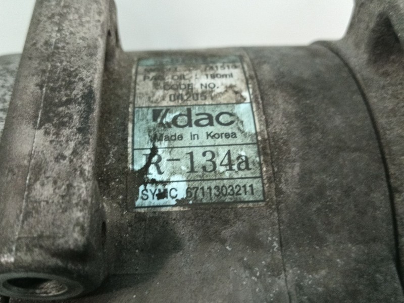 Recambio de compresor aire acondicionado para ssangyong rexton w / rexton 2.0 xdi referencia OEM IAM 6711303211  