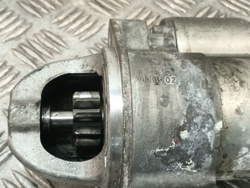 Recambio de motor arranque para ssangyong rexton w / rexton 2.0 xdi referencia OEM IAM A6711510301  