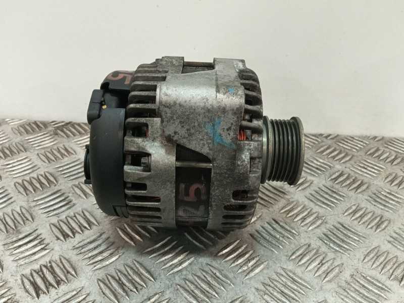 Recambio de alternador para ssangyong rexton w / rexton 2.0 xdi referencia OEM IAM A6711540202  