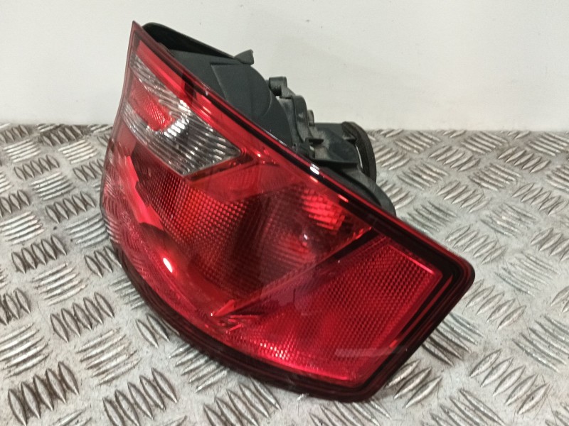 Recambio de piloto trasero derecho para seat toledo iv (kg3) 1.6 tdi referencia OEM IAM 6JH945096E  