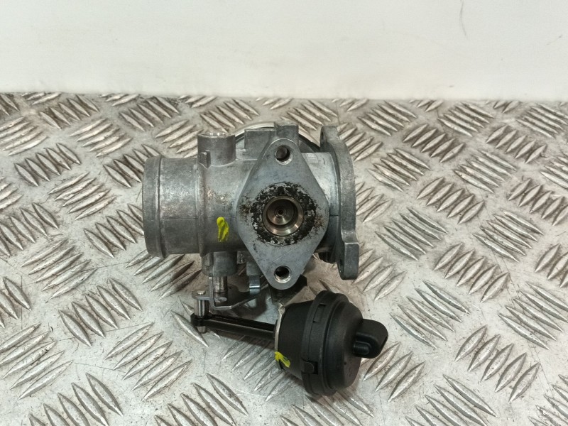 Recambio de valvula egr para volkswagen polo iv (9n_, 9a_) 1.4 tdi referencia OEM IAM 045131501C 036129637B 