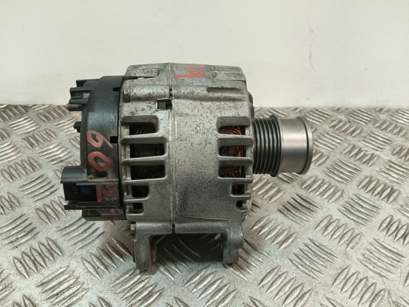 Recambio de alternador para skoda fabia iii (nj3) 1.0 tsi referencia OEM IAM 2722283B 05E903026C 