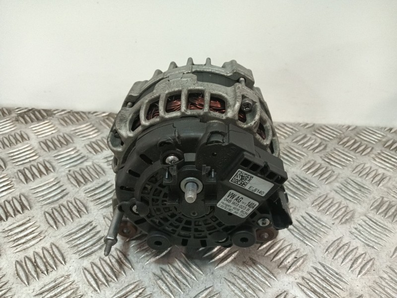 Recambio de alternador para seat ibiza iv (6j5, 6p1) 1.4 tdi referencia OEM IAM 04B903023B  