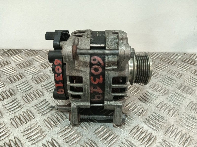 Recambio de alternador para seat ibiza iv (6j5, 6p1) 1.4 tdi referencia OEM IAM 04B903023B  