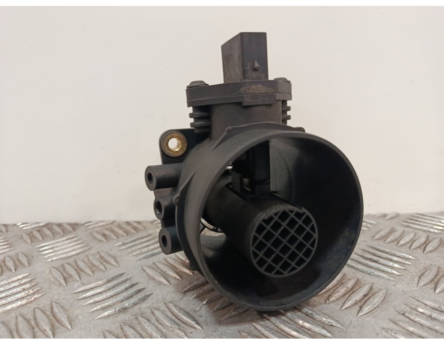 Recambio de caudalimetro para mercedes-benz clase e (w211) berlina 3.2 cdi cat referencia OEM IAM A6460940048 0281002535 