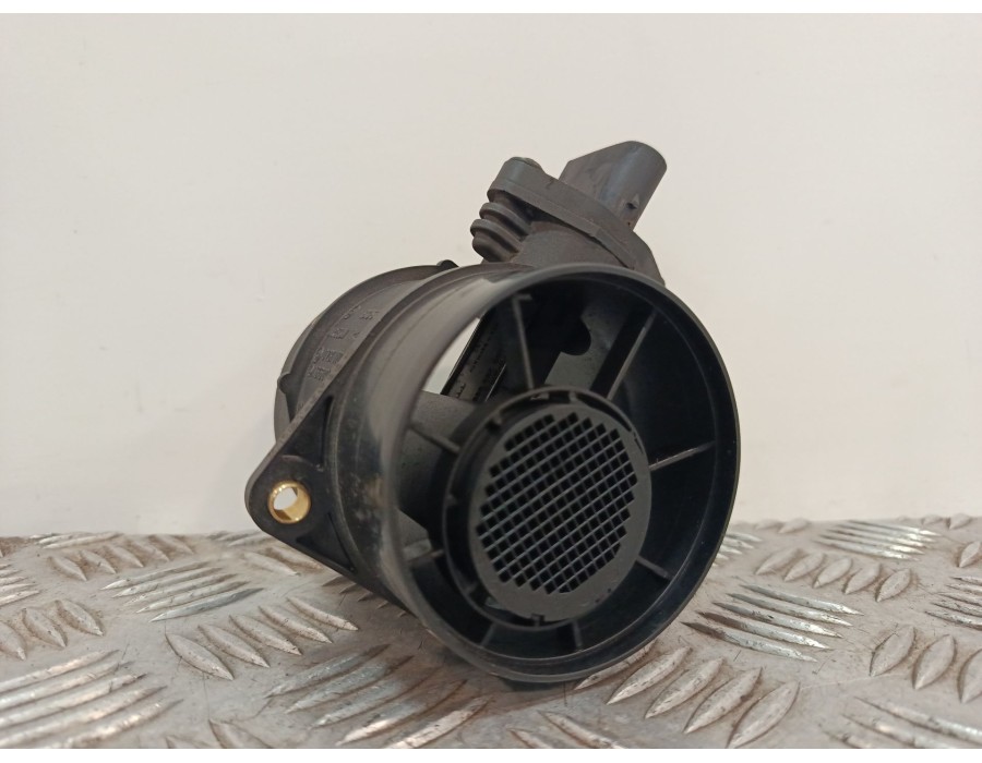 Recambio de caudalimetro para mercedes-benz clase e (w211) berlina 3.2 cdi cat referencia OEM IAM A6460940048 0281002535 