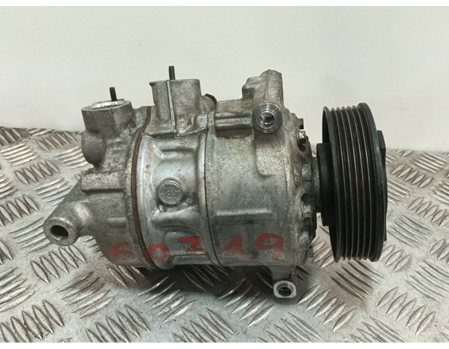 Recambio de compresor aire acondicionado para seat ibiza iv (6j5, 6p1) 1.4 tdi referencia OEM IAM 5Q0816803E  