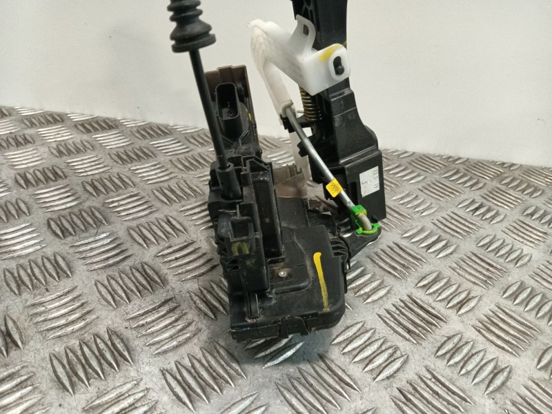 Recambio de cerradura puerta delantera izquierda para kia ceed referencia OEM IAM 81310J7010  