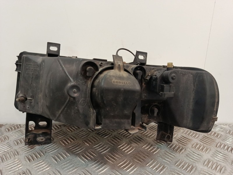 Recambio de faro derecho para nissan interstar furgoneta (x70) dci 115 referencia OEM IAM 7700352104  