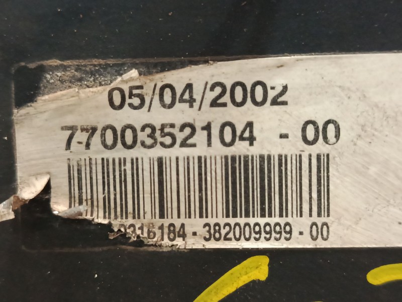 Recambio de faro derecho para nissan interstar furgoneta (x70) dci 115 referencia OEM IAM 7700352104  