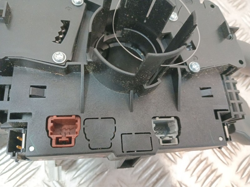 Recambio de mando multifuncion para peugeot 207/207+ (wa_, wc_) 1.6 hdi referencia OEM IAM 96630718XT  