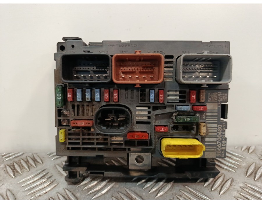 Recambio de caja reles / fusibles para peugeot partner monospace (5_, g_) 1.6 hdi 90 referencia OEM IAM 9666700480  