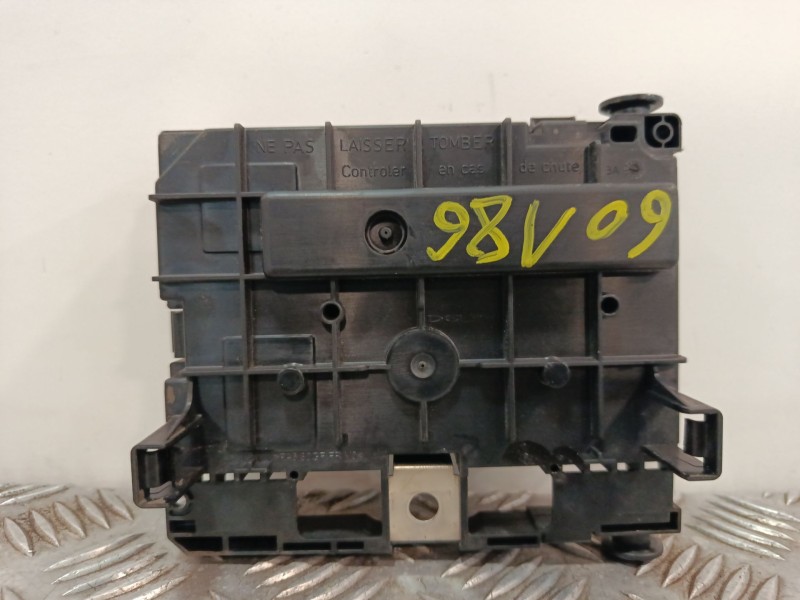 Recambio de caja reles / fusibles para peugeot partner monospace (5_, g_) 1.6 hdi 90 referencia OEM IAM 9666700480  