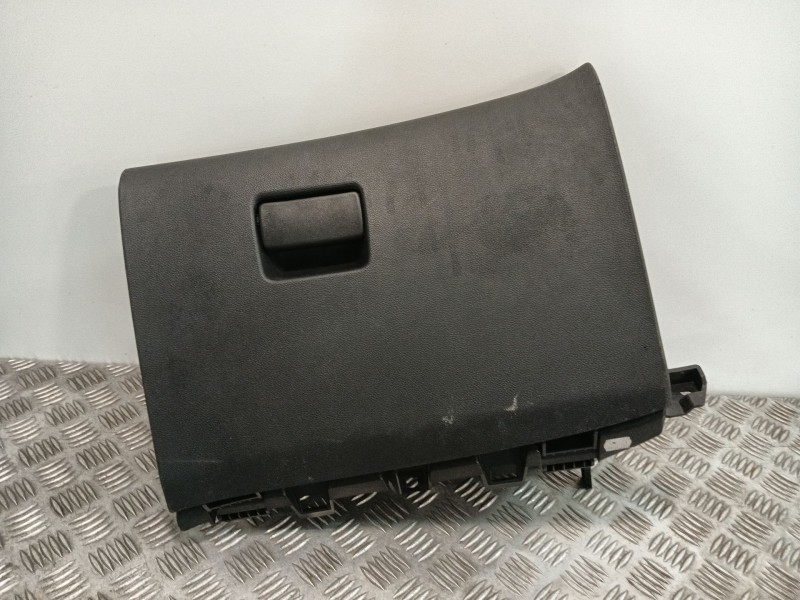 Recambio de guantera para opel astra j lim. 1.6 16v cat referencia OEM IAM   