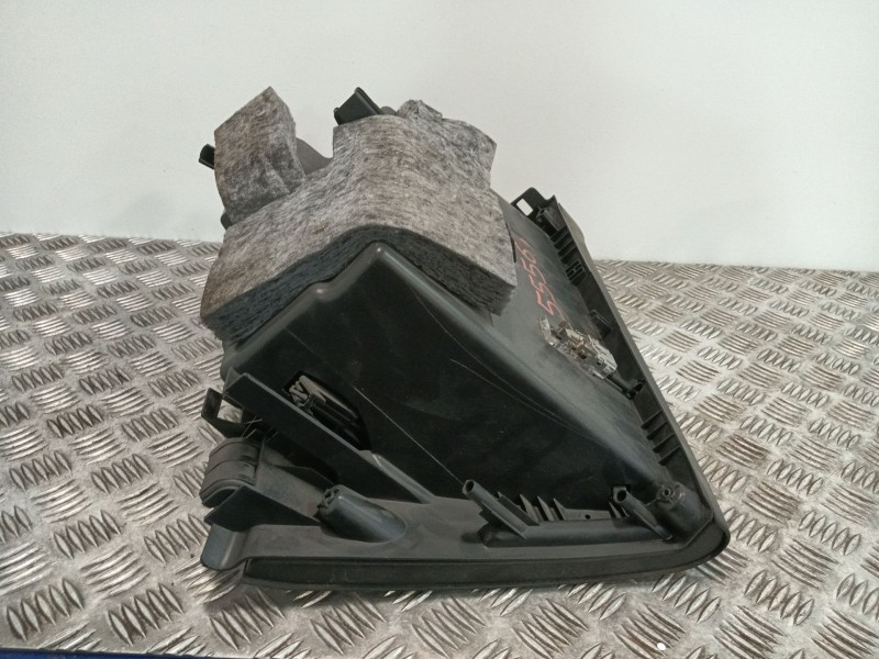 Recambio de guantera para opel astra j lim. 1.6 16v cat referencia OEM IAM   